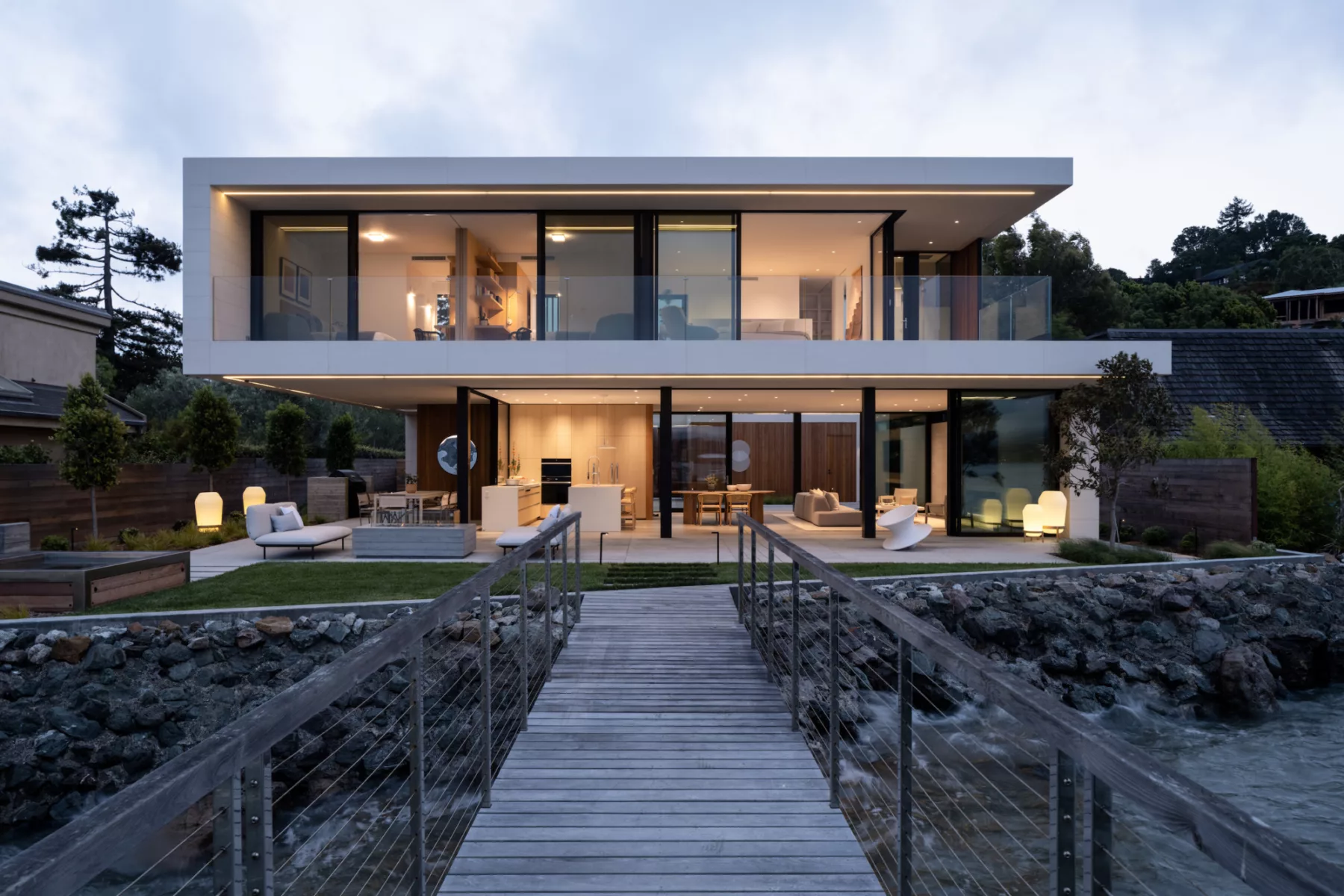 Modern Waterfront Villa